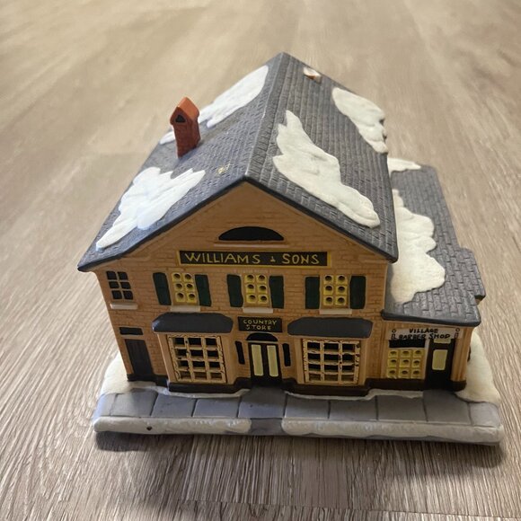 Hawthorne Village Norman Rockwell's Christmas in Stockbridge The Country Store - Picture 2 of 6